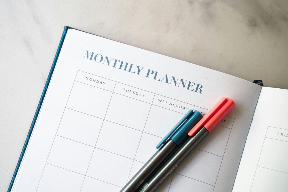 Undated weekly planner
