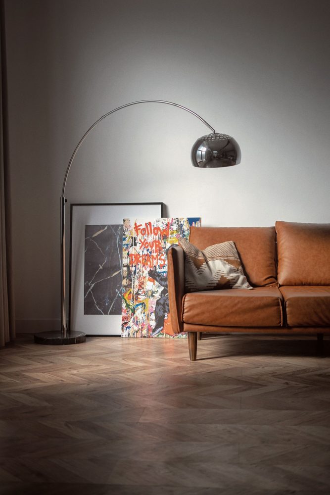 Arc floor lamp